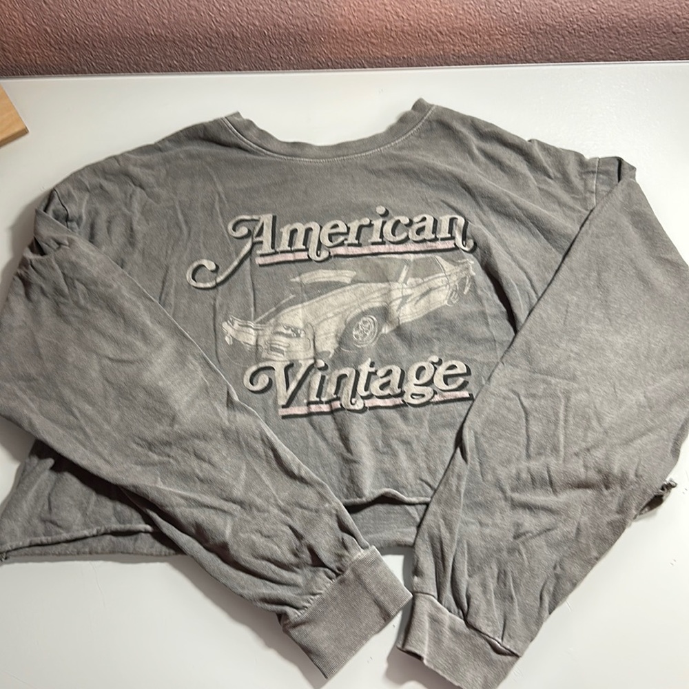 Long sleeve cropped